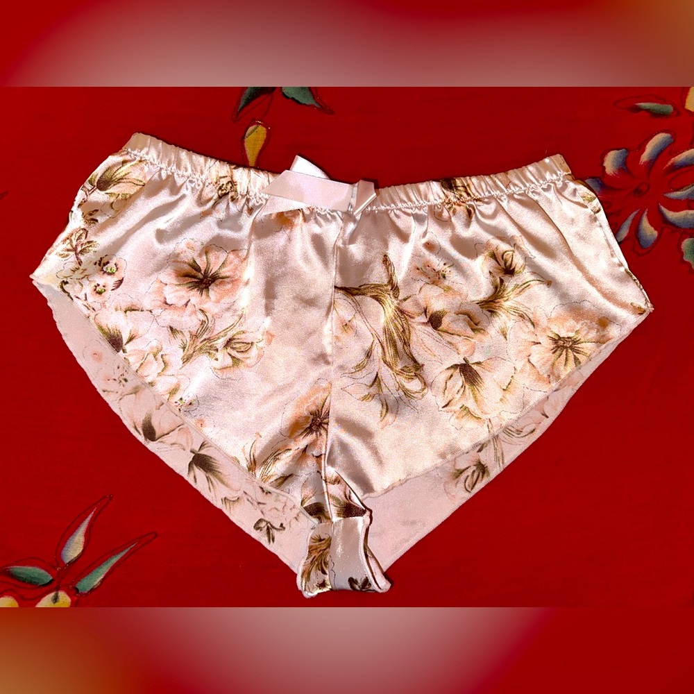 Sexy Silk sleep bottoms💎✨
